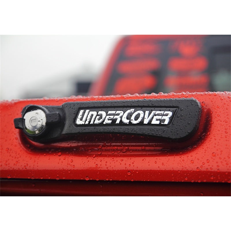 UnderCover 16-22 Tacoma 5ft Elite LX Bed Cover Bright Red | UC4138L-3R3