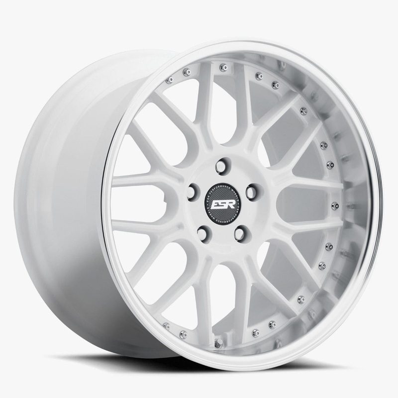 ESR CS18 19″ 5×112 Gloss White w/ Machined Lip