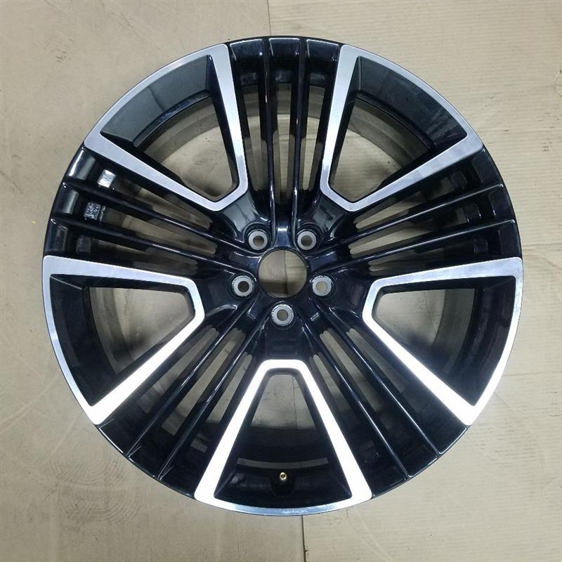 21″ XC40 19-21 21×8.5 alloy 5 triple slot Original OEM Wheel Rim