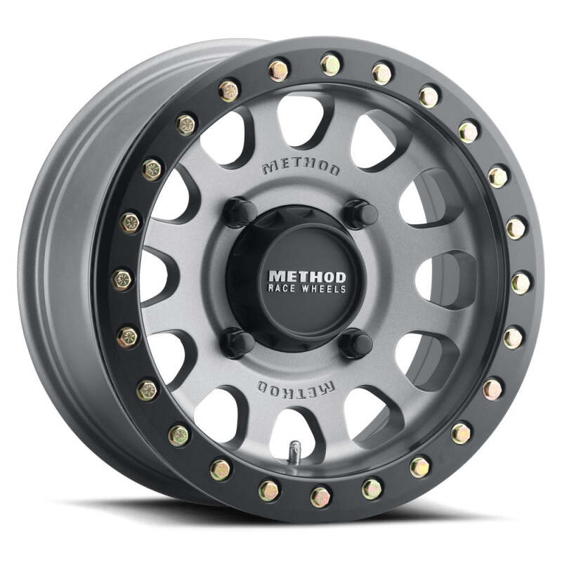 Method MR401 UTV Beadlock 15×6 / 5+1/49mm Offset / 5×4.5 / 72mm CB Titanium Wheel – Matte Black Ring