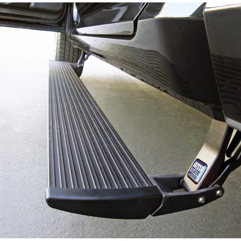AMP Research 2018-2019 Jeep Grand Cherokee PowerStep Plug N Play – Black