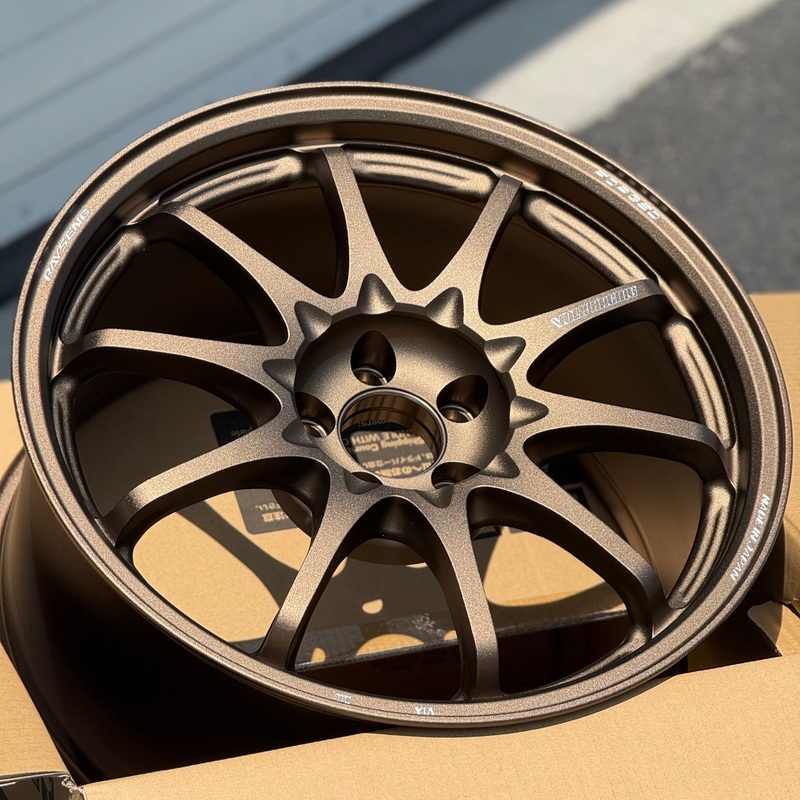Volk Racing CE28N-Plus 17×9.5 +45 5×100 Bronze (SET)